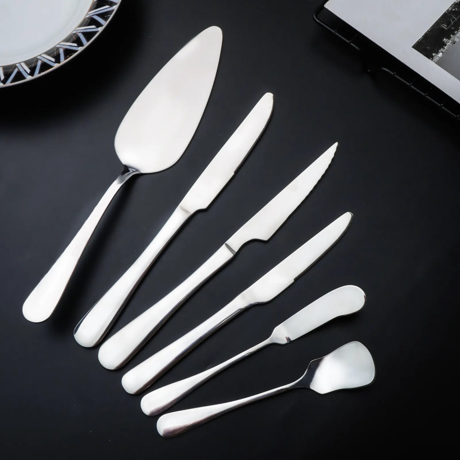 DINUO Classic Modern Buffet Dinner Dessert Spoon Fork Cake Butter Knife Tableware Set JYDN-L-069